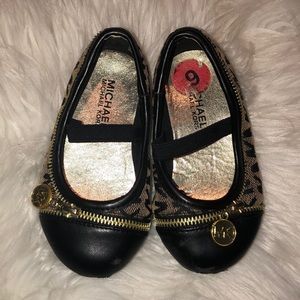 Girls MK dress shoes